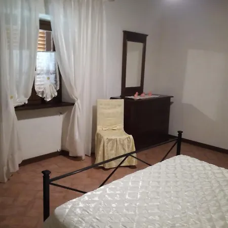 아파트 Casa Il Ponte 치아니
